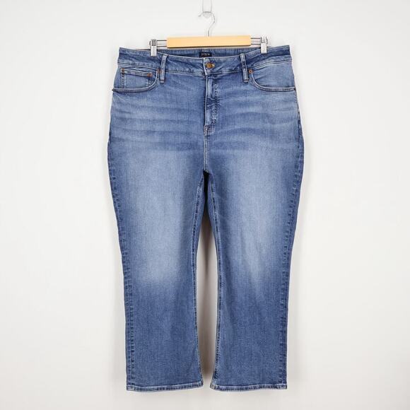 J. Crew Factory Curvy Mid Rise Flare Crop Jeans Signature Stretch Size 34 NWOT - Picture 2 of 8